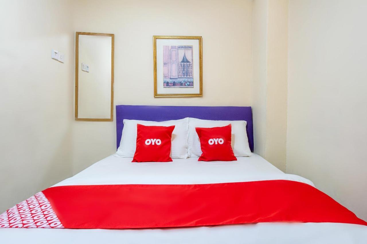 Hentian Hotel Каджанг Экстерьер фото