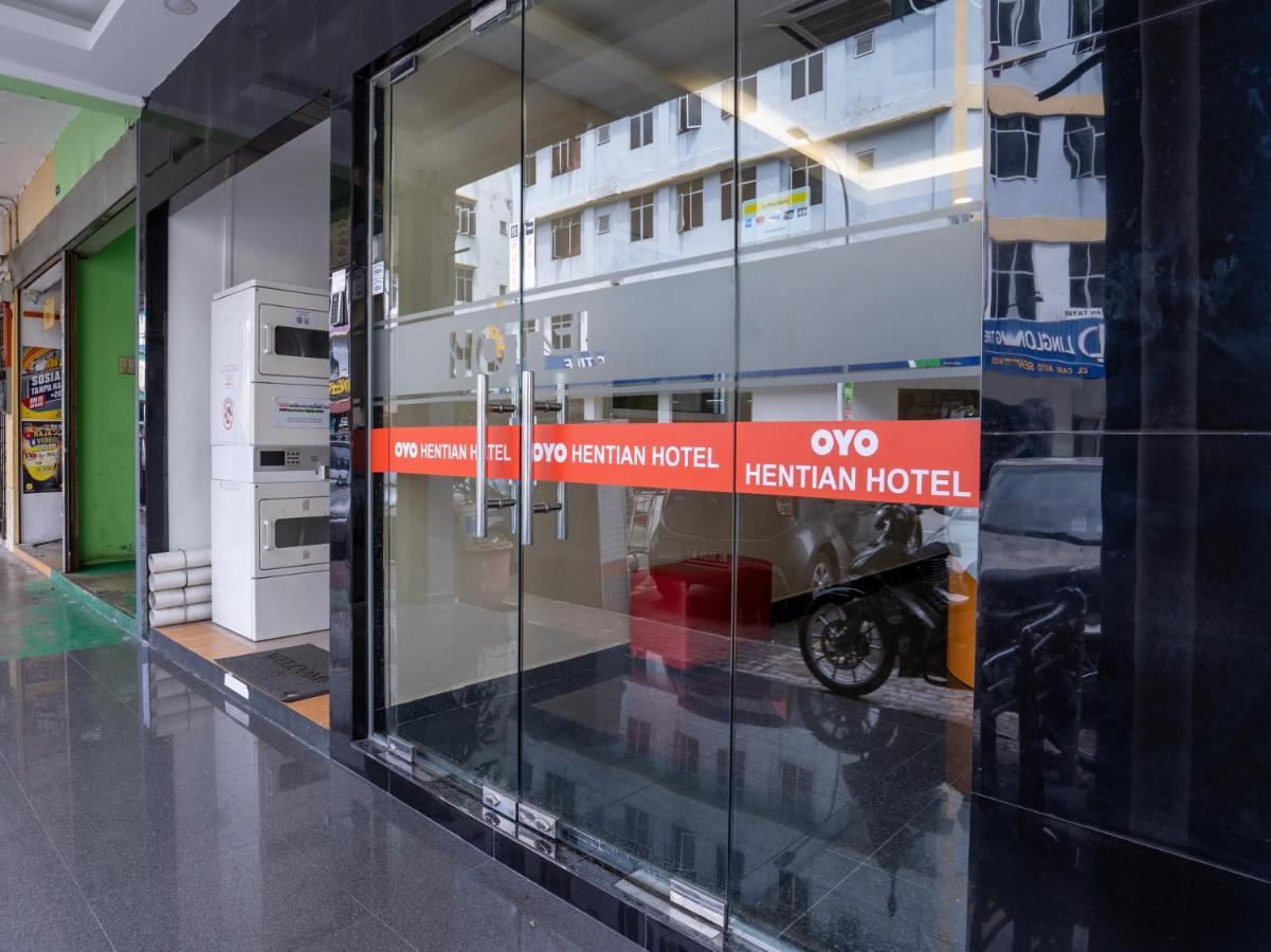 Hentian Hotel Каджанг Экстерьер фото